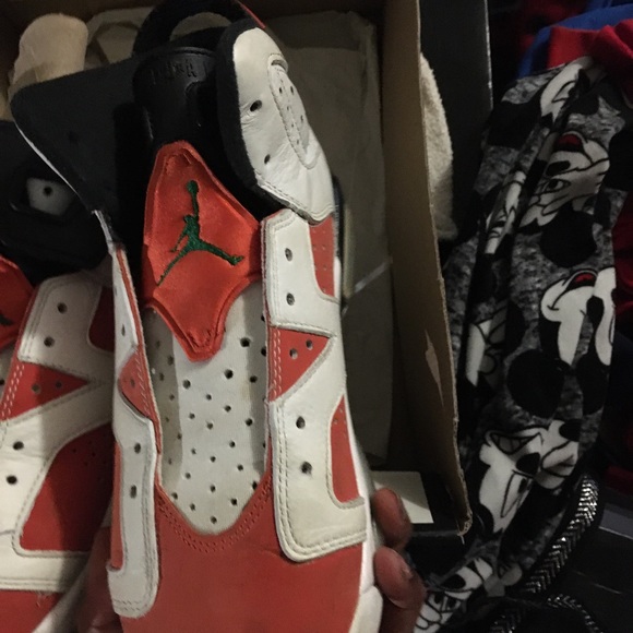 Gatorade 6s - Picture 4 of 4